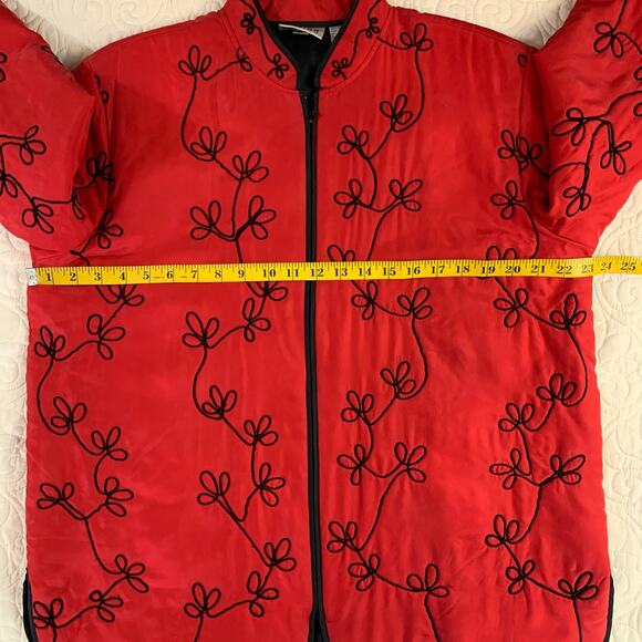 Chico's Design 100% silk embroidered jacket size L. - Picture 7 of 8